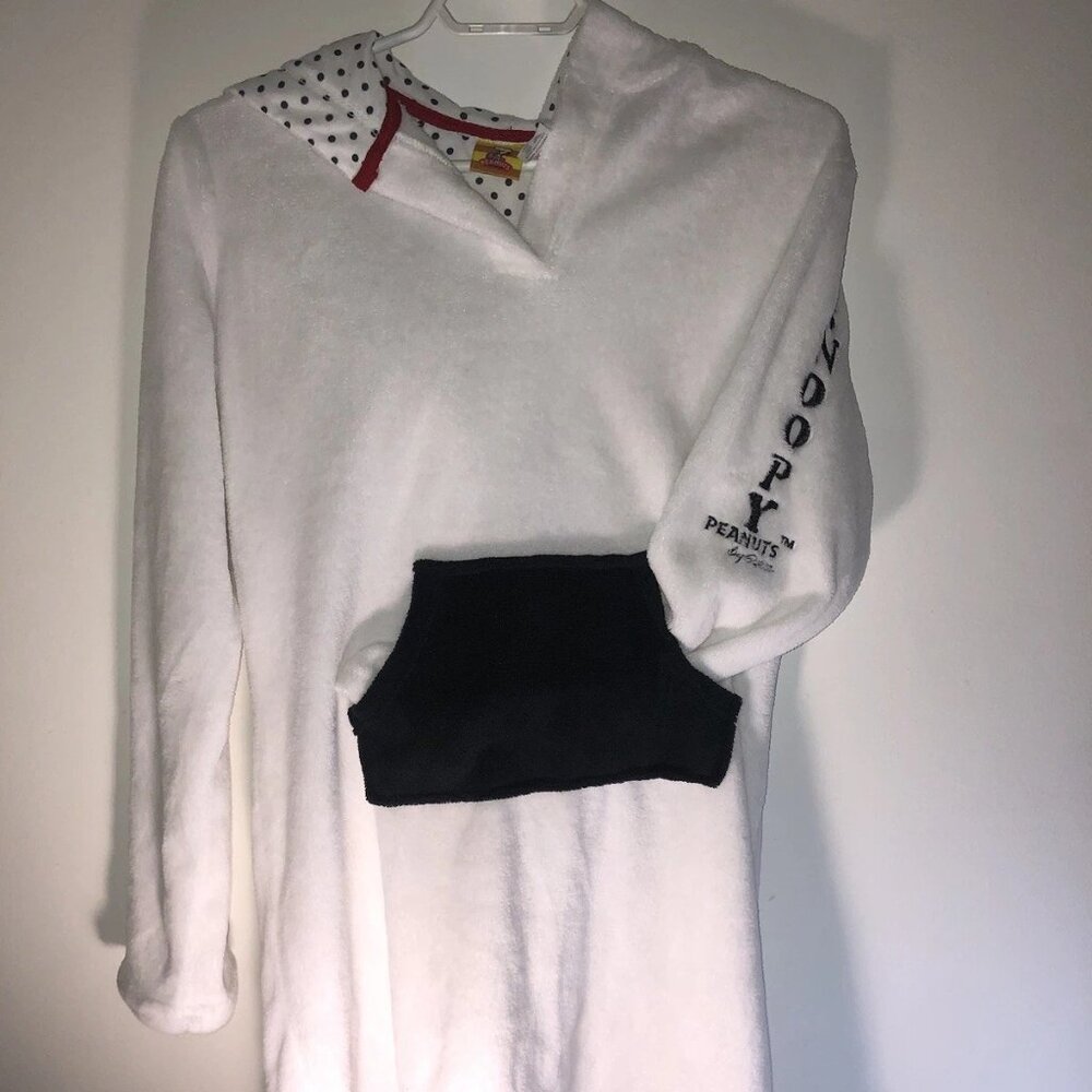 Peanuts Snoopy Plush White Lounge Hoodie Size M